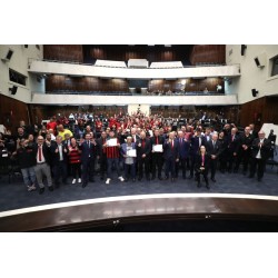 Assembleia Legislativa celebra centenário do Club Athletico Paranaense